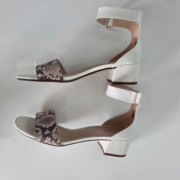 NWOT Snake Print Heels 8 - Picture 5 of 10